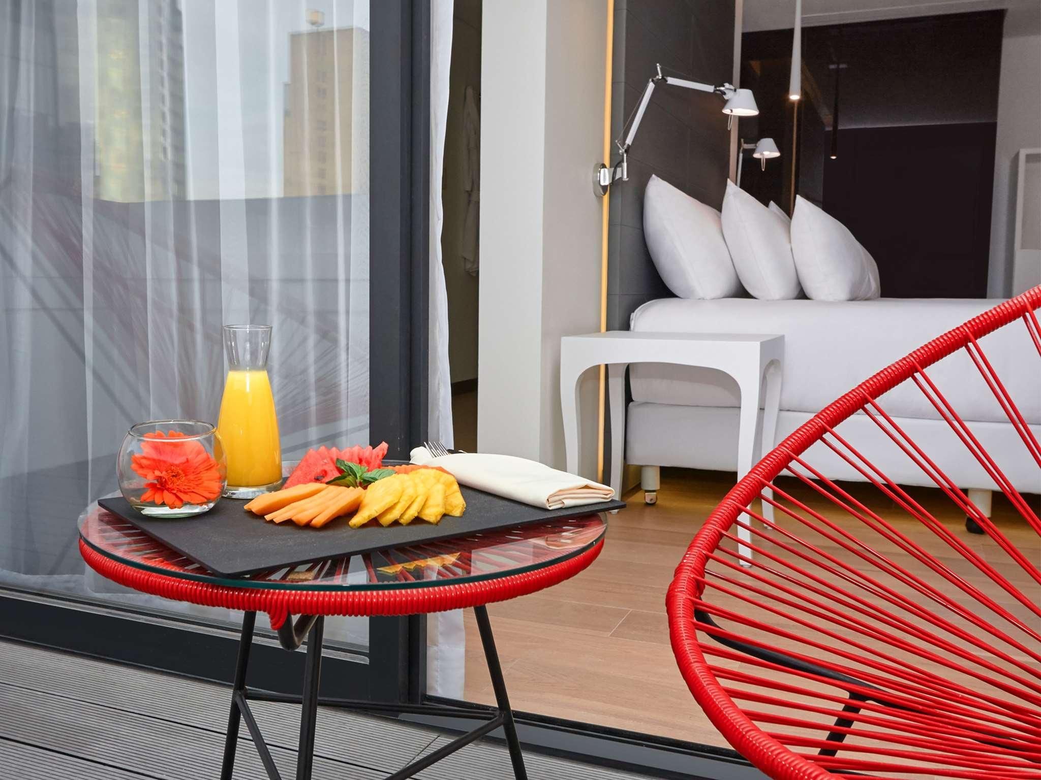 Nh Collection Mexico City Reforma Экстерьер фото A room at the hotel